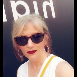 Meet your Posher, Joann